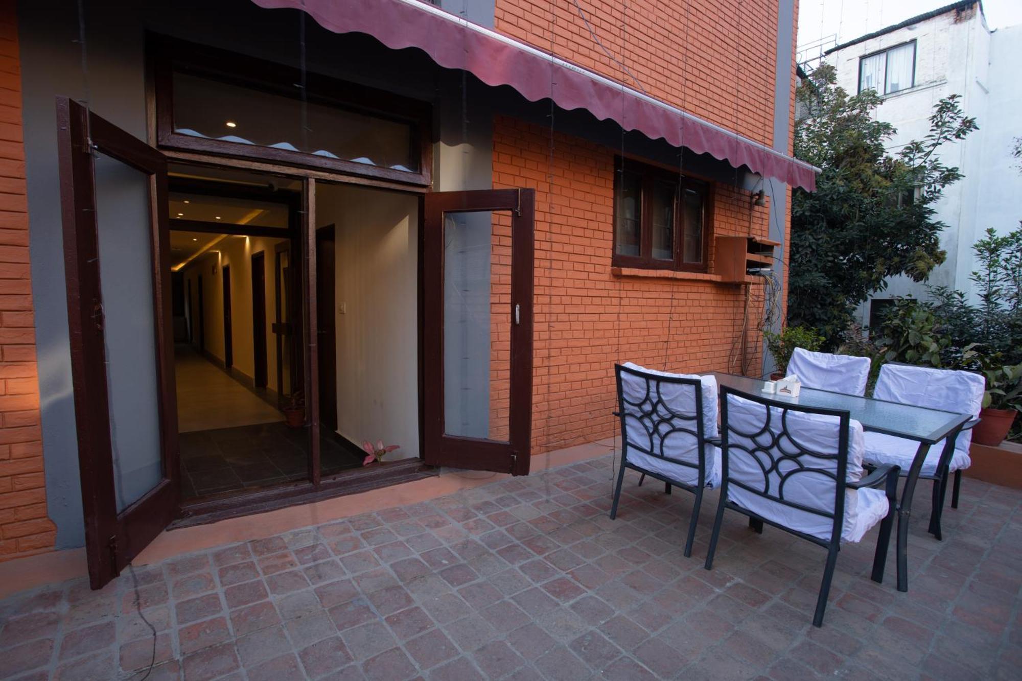 Aawas Boutique Hotel Katmandu Eksteriør billede